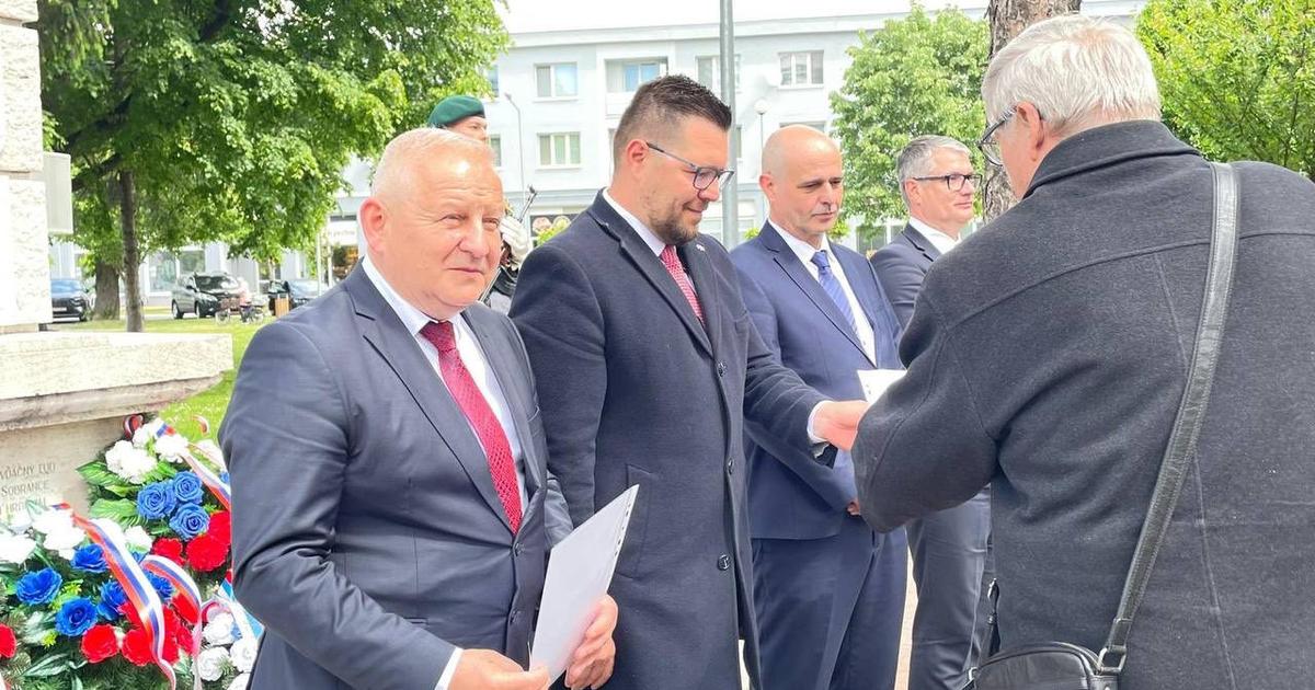 Predseda z Hlasu informoval starostov o aktivitach spolustranika Grohling Urad zneuzili na kampan