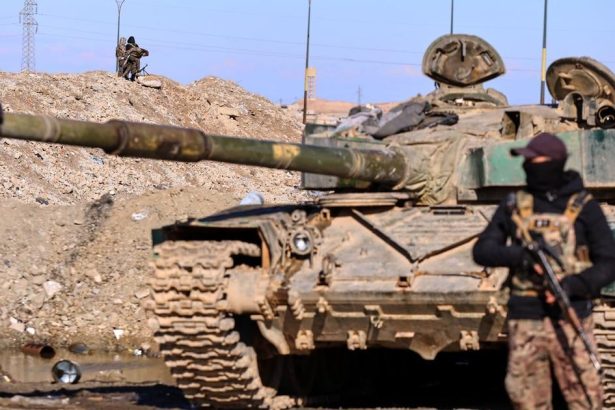 Syria Americka armada oznamil ae zasiahla viac ako 30 cieov Islamskeho statu