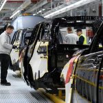 Trump trapi dve slovenske automobilky Export prudko poklesol klesa aj vyroba