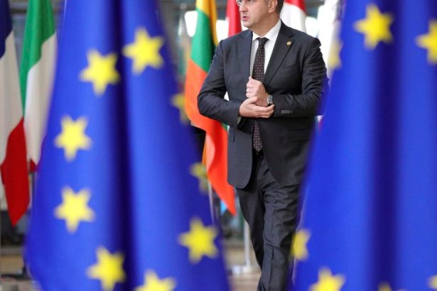 Uder pre Putinovych idiotov Niektori chcu zrusit dovolenky kvoli chorvatskemu postoju k rope