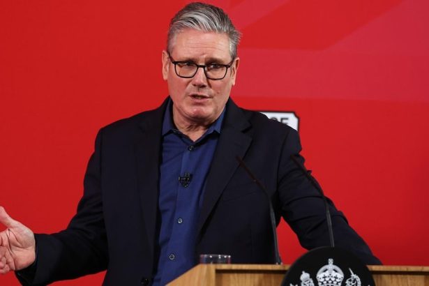 V BRITANIA Premier sa ospravedlnil obetiam sexualneho predatora Jeffreyho Epsteina