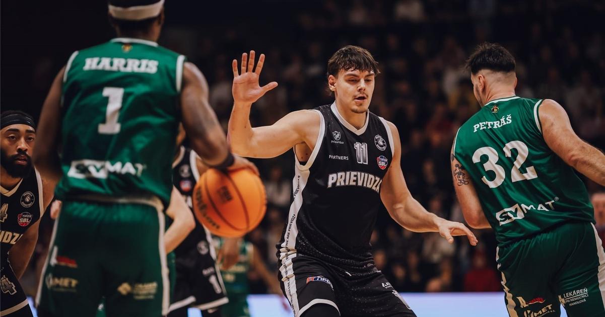 Velke banicke derby s jasnym vitazom Prievidza porazila Handlovu o 31 bodov