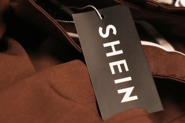 lacny dovoz z ciny tlaci inflaciu v eurozone pod pozadovanu uroven upozoruje ecb