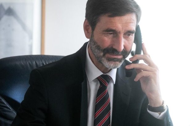 Blanar sa rozhodol o evakuacii institutu v Jeruzaleme a ambasady v Teherane