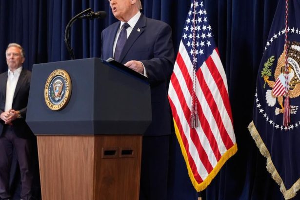 Blizky vychod Online USA a Izrael sa podla Trumpa podarilo znizit iranske raketove kapacity o 90 percent