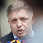 Danko a Sutaj Estok sa pustili do Fica Mal by sa prebudit a uz davno mal vyvolat hlasovanie o dovere vlade