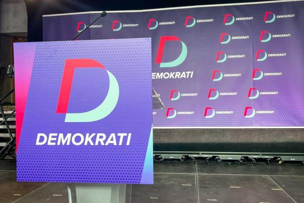 Demokrati dodali prezidentovi podpisane dokumenty na vyhlasenie referenda