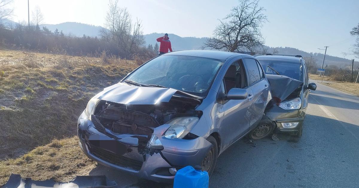 Doprava na Horehron bola ochromen hromadnou nehodou Spsobila zranenia