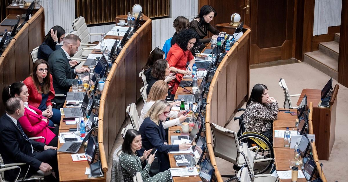 Hnutie PS ma zaujem o prisnejsie tresty pre politikov za korupciu