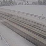 Huste snezenie narusuje dopravu pre cast Banskobystrickeho kraja platia varovania