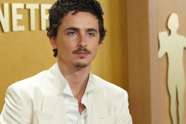 Krici ze je najlepsi a uraza ostatnych Chalamet moze prist o Oscara naprik svojej snahe