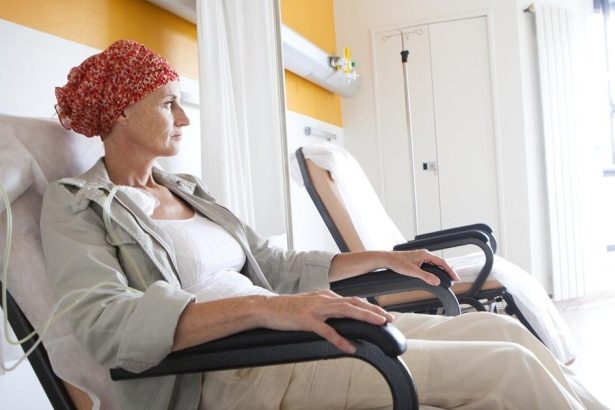 Ministerstvo oznamuje povolenie noveho lieku na liecbu rakoviny obliciek