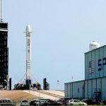Muskova SpaceX planuje v marci podat ziadost o vstup na burzu uvadza agentura Bloomberg