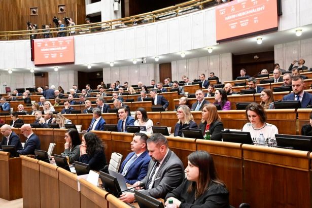 Navrh na predlzenie volebneho obdobia v samospravach bol uz predlozeny je potreba zmena ustavy