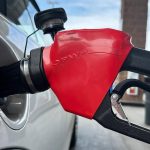 Polsko zastropovalo ceny benzinu a nafty platit zacnu od utorka