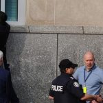 Pred americkym konzulatom v Toronte doslo k vystrelu