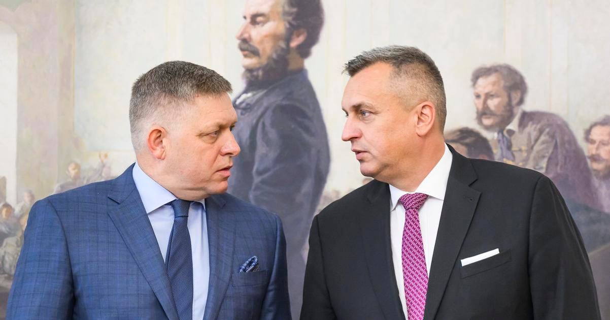 SNS je sklamana ze Fico nezablokoval pozicku pre Ukrajinu Hovori o premeskanej prilezitosti