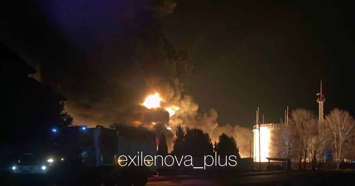 Ukrajina Rusko Online Po ukrajinskom dronovom utoku sa v plamenoch ocitol ropny sklad v ruskom Krasnodarskom kraji