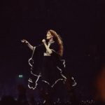 Uz nie je eterickou vilou Svetova hviezda v Prahe predviedla sou po ktorej beha mraz po chrbte