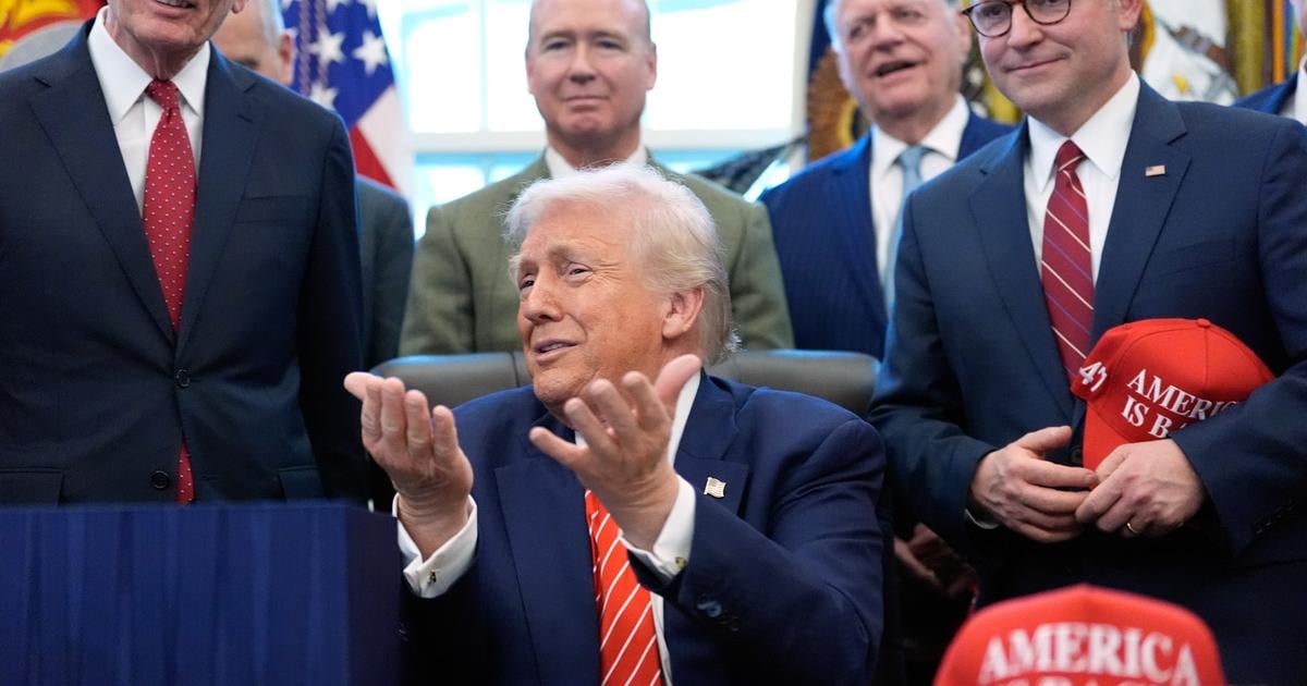 Vojna s Iranom zhorsii Trumpove problemy s drahotou