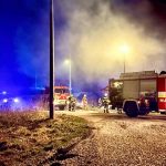 dvaja ludia zahynuli do rodinneho domu sa prepadla horiaca strecha