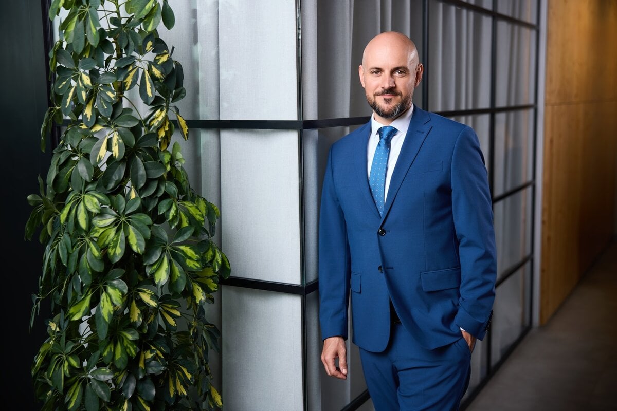 ked zakaznik nie je obmedzeny hotovostou zvycajne utratit viac