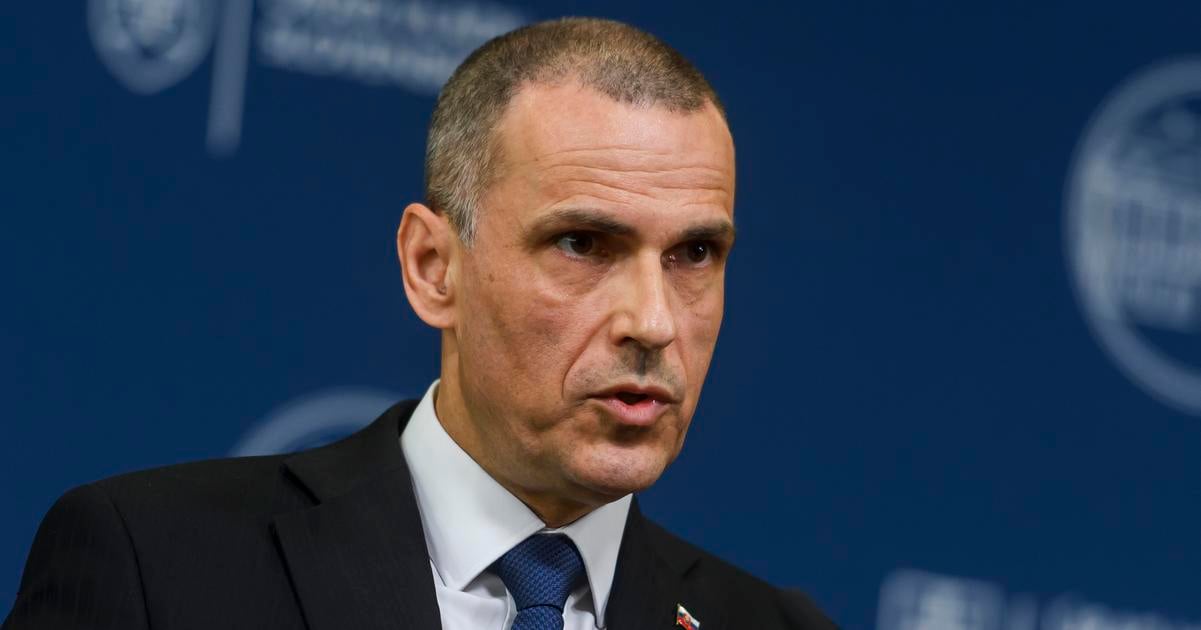 snahy politikov zasahovat do nekonecnych trestnych konan i su skodlive hovori zilinka