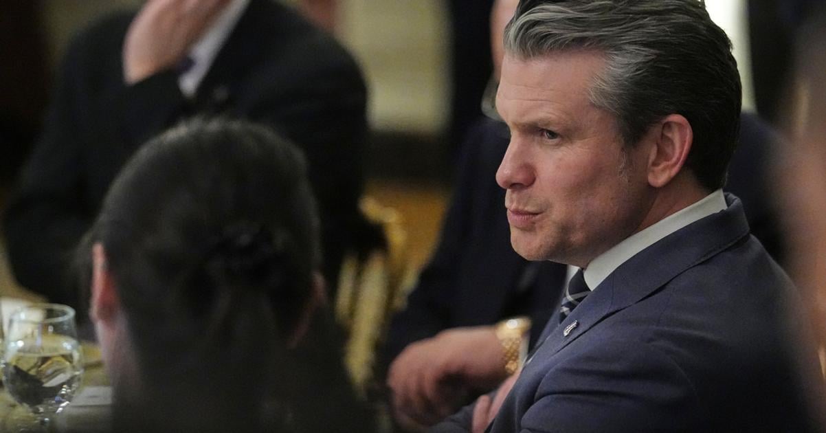 viacere redakcie prisli o akreditaciu sudca oznacil medialnu politiku pentagonu za protiustavnu