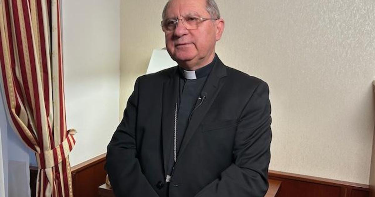 Bober sa luci s uradom Svatemu Otcovi ponukol rezignaciu Vyzval na modlitby za noveho arcibiskupa