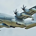 Do zachrannej akcie sa zapojili stovky odbornikov Americky vojak mal na obranu len pistol