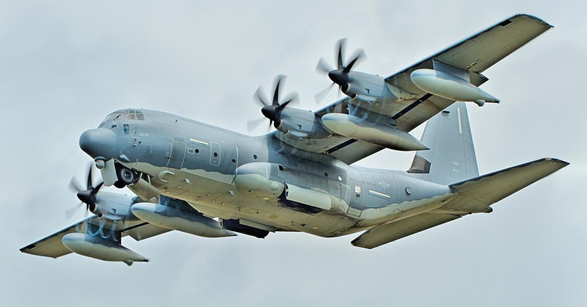 Do zachrannej akcie sa zapojili stovky odbornikov Americky vojak mal na obranu len pistol