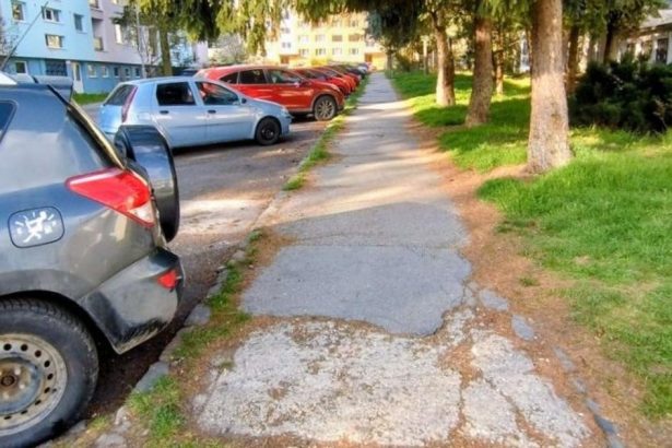 Mesto zacina s obnovou ulic v dvoch sidliskach pribudnu parkovacie miesta a zelenc