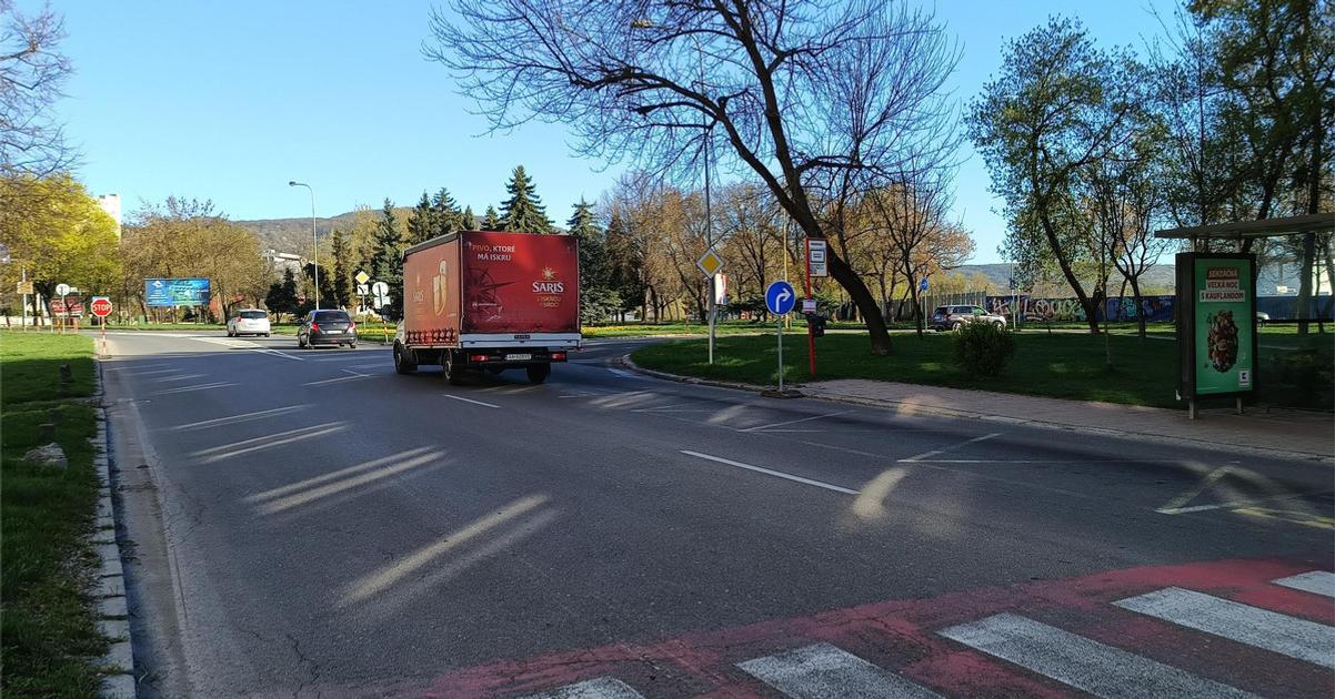 Na prestavbe dolezitej kriovatky v Kosiciach sa o niekolko dni ocakavaju dopravne zmeny
