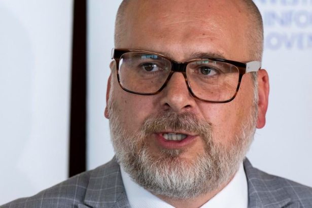 Navrh zakona o lobingu bol predlozeny do pripomienkoveho konania