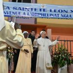 Papez v Kamerune vyzval na mier respekt a boj proti korupcii