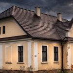 Storocna fara ozuje obec z nej vytvori branu k stredovekym pokladom