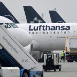 Vo Frankfurte zrusili 1100 odletov a priletov kvoli strajku pilotov Lufthansy