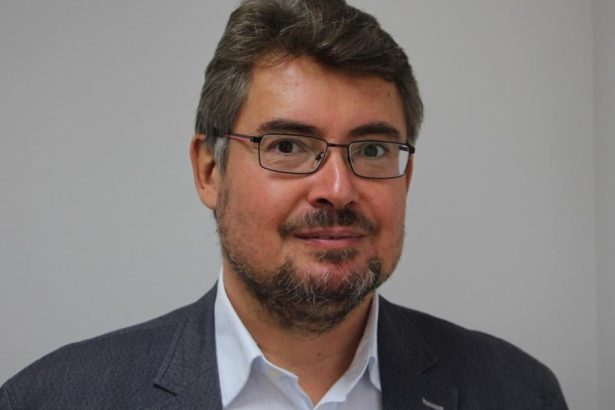 viac ako postoj madarov k rusku ma znepokojuje jeho politika voci ukrajine hovori expert strazay