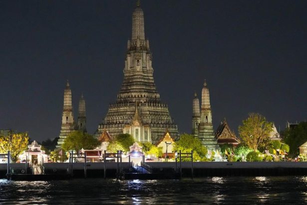 Bangkok prisnuje pravidla pre turistov tykaju sa aj Slovenskej republiky