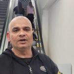 dieta pred obchodom zautocilo na seniorku situacia je neunosna radnica vola na pomoc policajtov