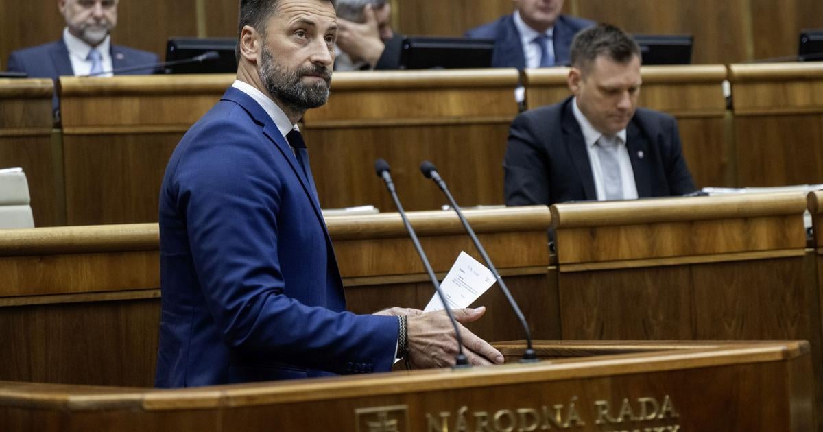 Hladanie vynimky z dlhovej brzdy je podle opozicie pokusom o obchadzanie zakona