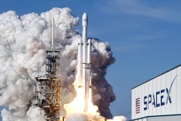Oplat sa investova do SpaceX Na iadnu akciu sa ete tak neakalo me to by pasca