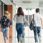 Skoly a rodicia sa zaoberaju otazkou ako sa zaregistrovat do systemu ePrihlasky Co ak sa dieta nedostalo na vysnivanu skolu Ma zmysel podat odvolanie Otazky a odpovede