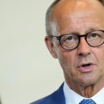 Srbsko by sa podla Merza malo jasne rozhodnut kde vidi svoju buducnost