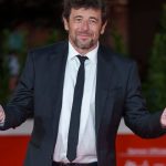 Znameho francuzskeho spevaka vzali do vazby vysetruju ho pre podozrenie zo sexualnych trestnych cinov