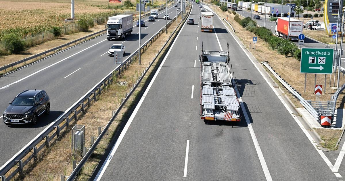 Na dialnici D1 pribudli ultrarichle nabijacie stanice pre elektromobily