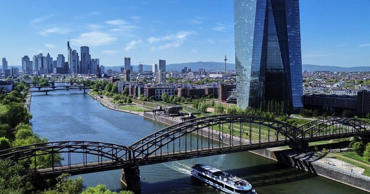 Neschopnost zostava vysoka ECB ponechala urokove sadzby nezmenene