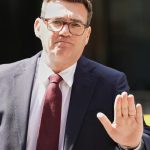 Novym lidrom britskych labouristov sa oficialne stal Andy Burnham