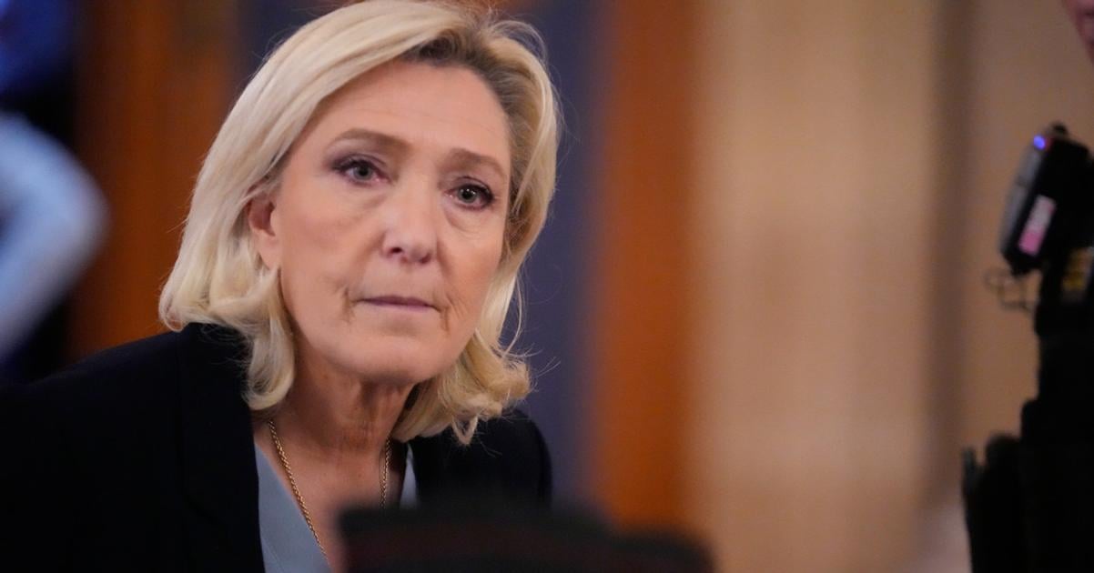 Nzov v slovenine Marine Le Pen by mohla kandidovat na prezidentku rozhodol sd Kampa by vak robila z domceho vzenia