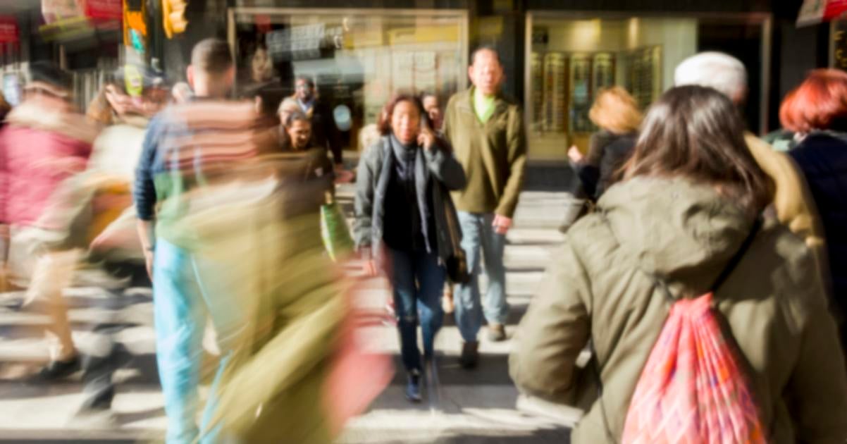 Pocet prvych ziadosti o podporu v nezamestnanosti v USA neocakavane klesol